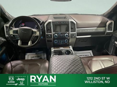 Used 2017 Ford F350 Platinum w/ Platinum Ultimate Package AWD/4WD image 9
