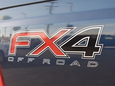 Used 2015 Ford F350 Lariat w/ Chrome Package image 17