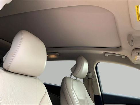 Used 2018 Lincoln MKX Reserve w/ Driver Assistance Package FWD image 13