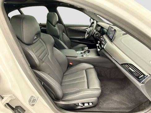 Used 2023 BMW M5 w/ Competition Package image 19