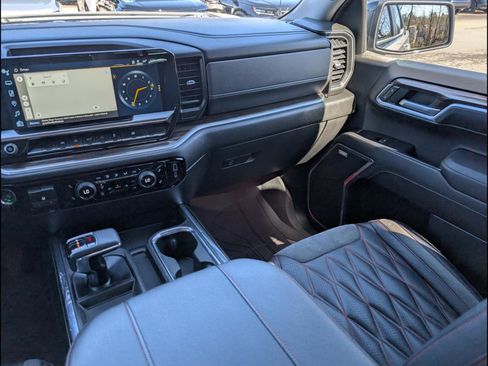 Used 2023 Chevrolet Silverado 1500 RST w/ Convenience Package II image 9