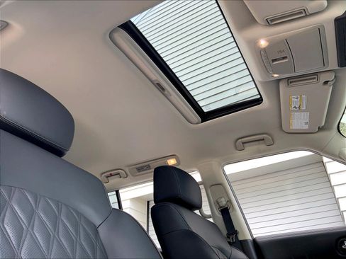 Used 2023 Nissan Armada Platinum w/ Captain's Chairs Package AWD/4WD image 24