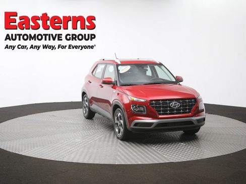 Used 2025 Hyundai Venue SEL FWD image 52