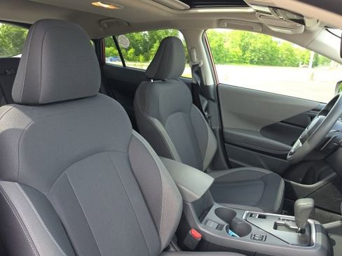 Used 2025 Subaru Crosstrek 2.0i Premium AWD/4WD image 19