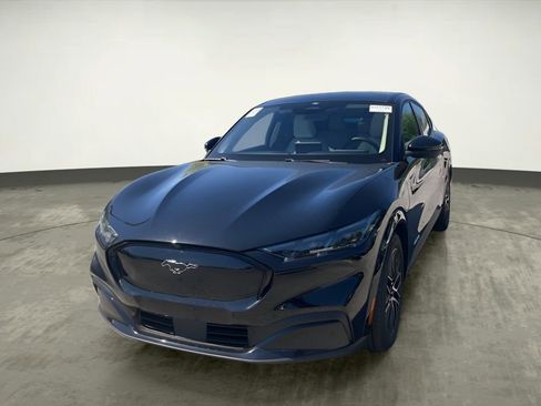 Used 2025 Ford Mustang Mach-E Premium image 7