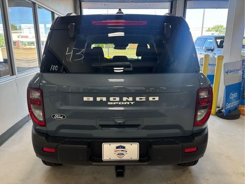 New 2026 Ford Bronco Sport Badlands w/ Badlands Tech Package AWD/4WD image 9
