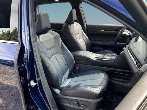 Certified 2026 INFINITI QX60 Sport w/ Dark Cargo Package AWD/4WD image 28