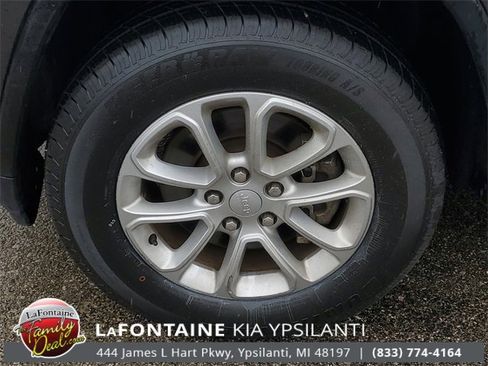 Certified 2021 Jeep Grand Cherokee Laredo X image 7