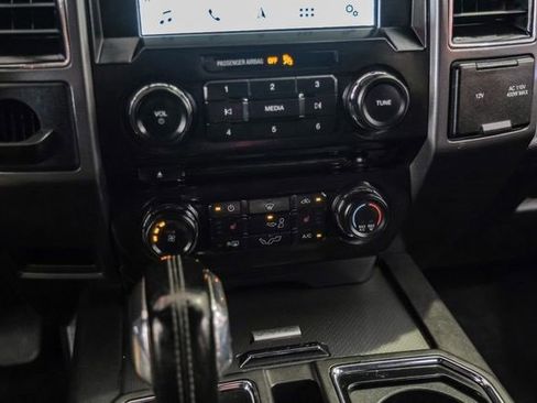 Used 2017 Ford F150 XLT w/ Equipment Group 302A Luxury image 27