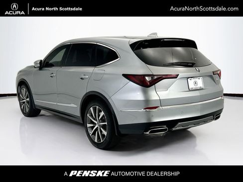 Certified 2025 Acura MDX FWD w/ Technology Package image 8