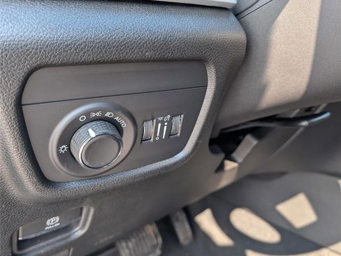 New 2026 Jeep Grand Cherokee Altitude AWD/4WD image 19