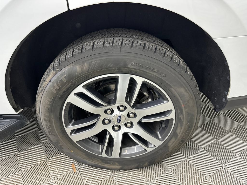 Used 2024 Ford Expedition Limited AWD/4WD image 24