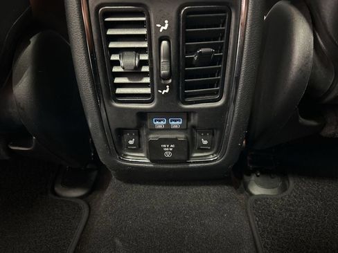 Used 2020 Jeep Grand Cherokee Summit w/ Platinum Series Group AWD/4WD image 30