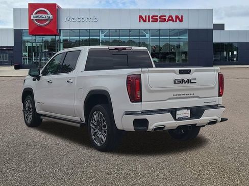 Used 2023 GMC Sierra 1500 Denali Ultimate AWD/4WD image 5
