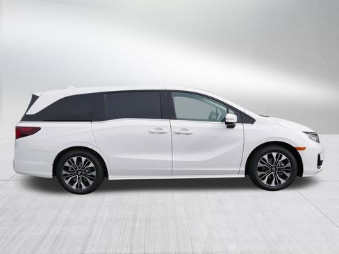 New 2026 Honda Odyssey Elite image 8