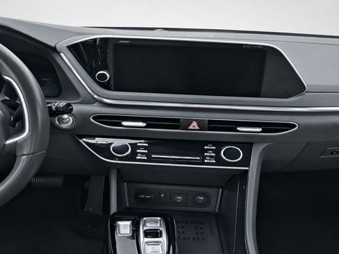 Used 2023 Hyundai Sonata Limited w/ Cargo Package FWD image 15