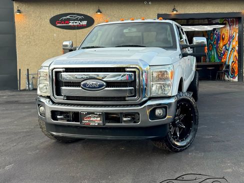 Used 2013 Ford F350 Lariat w/ Chrome Pkg image 1