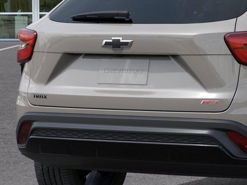 New 2026 Chevrolet Trax RS FWD image 17