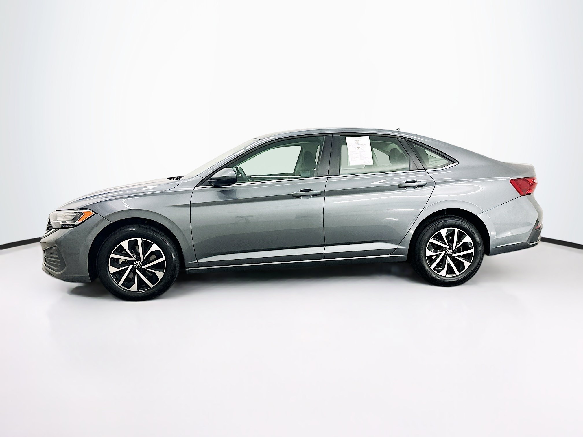 Used 2024 Volkswagen Jetta S FWD image 4