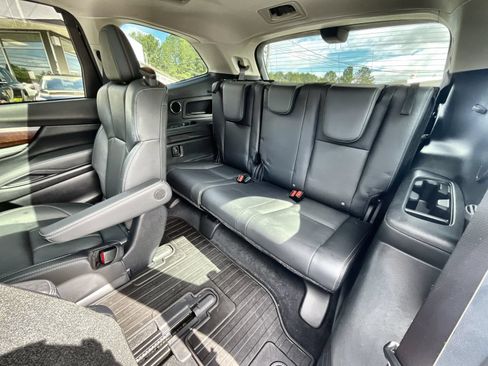 Certified 2023 Subaru Ascent Touring AWD/4WD image 31