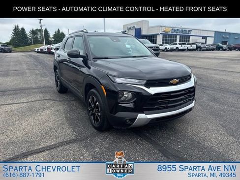 Used 2023 Chevrolet TrailBlazer LT AWD/4WD image 1