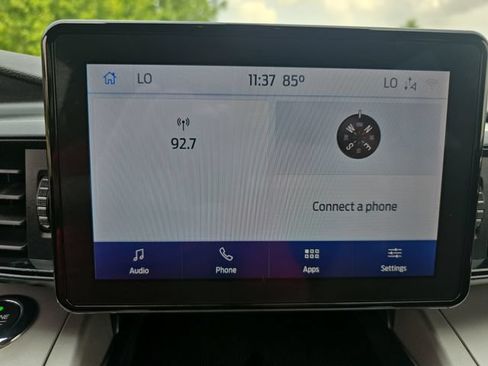 Used 2020 Ford Explorer XLT RWD image 22