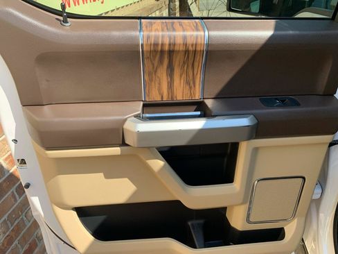 Used 2019 Ford F150 Lariat AWD/4WD image 21