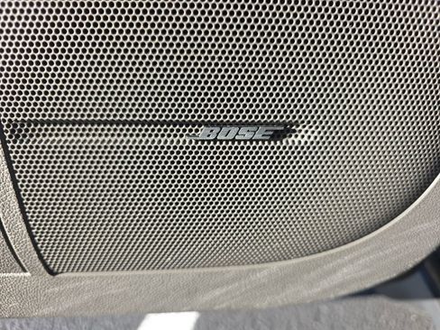 Used 2014 Chevrolet Traverse LTZ image 22