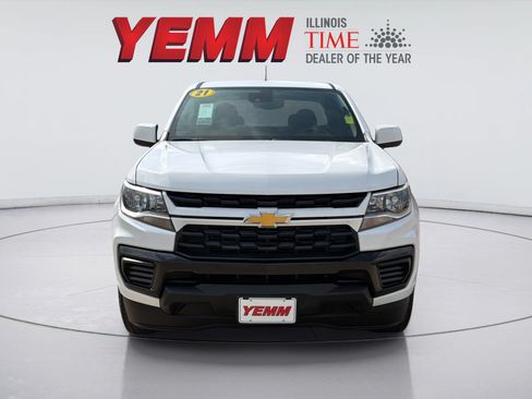 Used 2021 Chevrolet Colorado LT w/ Safety Package RWD image 2