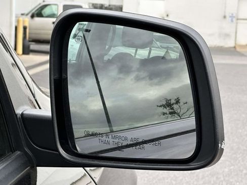 Used 2023 Dodge Durango R/T image 28