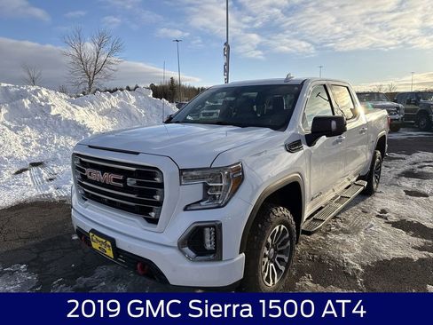 Used 2019 GMC Sierra 1500 AT4 w/ AT4 Premium Package image 3