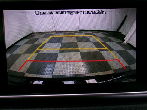 Used 2020 Kia Sportage LX image 4