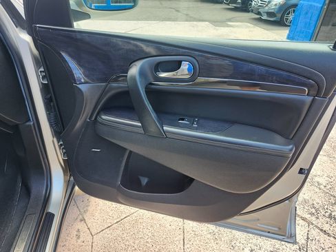 Used 2016 Buick Enclave Leather w/ Trailering Package AWD/4WD image 19