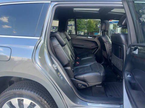 Used 2017 Mercedes-Benz GLS 450 4MATIC image 10