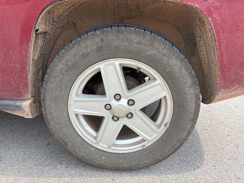 Used 2009 Jeep Compass Sport image 10