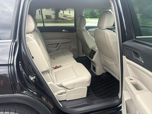 Used 2018 Volkswagen Atlas SE FWD image 23