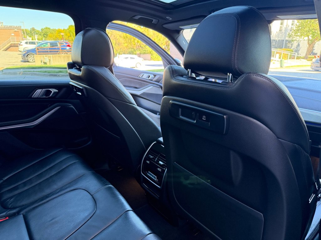 Used 2019 BMW X5 xDrive40i w/ M Sport Package AWD/4WD image 23