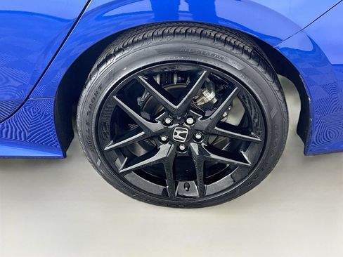 Used 2023 Honda Civic Sport image 5