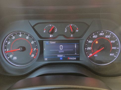 Used 2019 Chevrolet Camaro LT RWD image 23