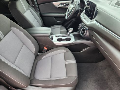 Certified 2025 Chevrolet Blazer LT image 14