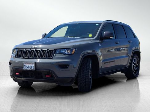 Used 2020 Jeep Grand Cherokee Trailhawk w/ Trailhawk Luxury Group AWD/4WD image 11