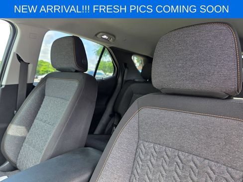 Used 2024 Chevrolet Equinox LT FWD image 9