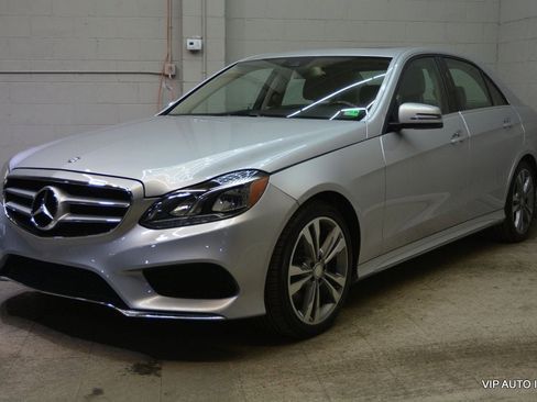 Used 2014 Mercedes-Benz E 350 Sedan image 2