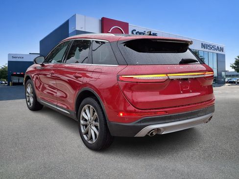 Used 2020 Lincoln Corsair FWD w/ Premium Package image 4