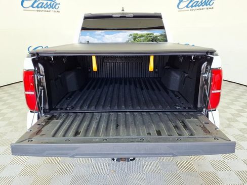 Used 2025 Toyota Tacoma SR5 RWD image 5