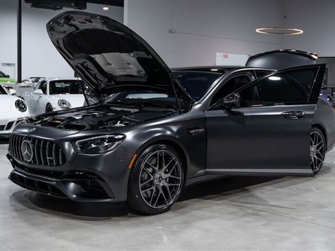 Used 2023 Mercedes-Benz E 63 AMG S image 41