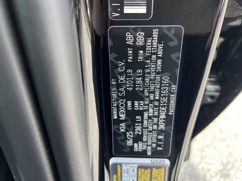 Used 2025 Kia K4 GT-Line image 28