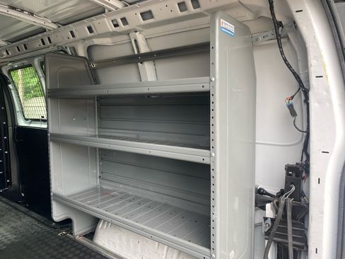 Used 2020 GMC Savana 2500 w/ Driver Convenience Package RWD image 19