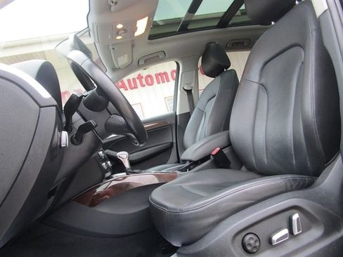 Used 2017 Audi Q5 2.0T Premium image 16
