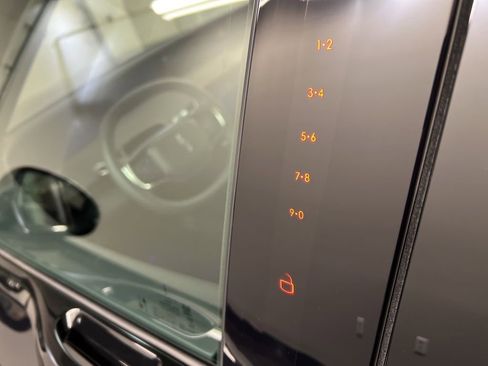 New 2026 Lincoln Nautilus Premier image 32